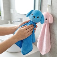 Serviette de compagnie apaisante personnalisée en gros avec logo brodé motif chien de dessin animé, serviette de maison à suspendre, compagnon de sommeil