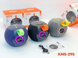 ลำ<span class=keywords><strong>โพ</strong></span><span class=keywords><strong>ง</strong></span>ขนาดเล็ก <span class=keywords><strong>KIMISO</strong></span> KMS-295 ไฟ RGB กันน้ำ 5-10W แบตเตอรี่ 1000-2000mAh ลำ<span class=keywords><strong>โพ</strong></span><span class=keywords><strong>ง</strong></span>ไร้สาย<span class=keywords><strong>พก</strong></span><span class=keywords><strong>พา</strong></span>สำหรับกิจกรรมกลา<span class=keywords><strong>ง</strong></span>แจ้ง - Product Image 5