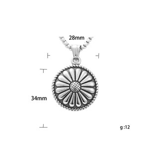 Collier pour homme en acier inoxydable de style européen américain, pendentif tournesol, design géométrique rétro 19012 - Product Image 5