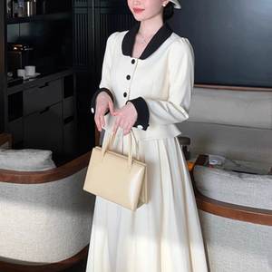 秋季罗马2件套女式长袖上衣和裙子套装优雅服装批发 - Product Image 3