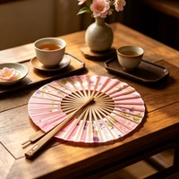 Éventail chinois en bambou personnalisé, cadeau d'affaires, art populaire peint, à tenir à la main, thème amour mariage, décoration intérieure pliable