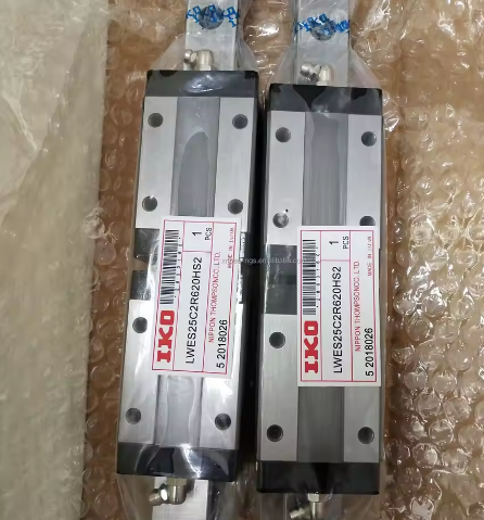 IKO Linear Rail Way Linear Motion Rolling Guides LWES20C1SLPS1 LWESC20SL LWES20 LWESC20 Linear Guides