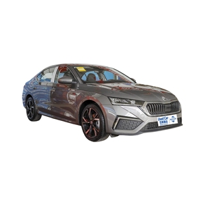 Skoda Octavia PRO TSI280 1.4T DSG Automático 2026 de Segunda Mano con Bajo Kilometraje, Asientos de Cuero, Turbo Gasolina, Tracción Trasera, Envío Inmediato - Product Image 4