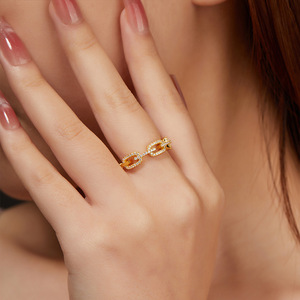 Anillo de Plata de Ley S925 con Moissanita Engastada, Cadena de Clip, Estilo Viento Frío 2026, Lujo Apilable, Anillo de Dedo Índice para Mujer - Product Image 4