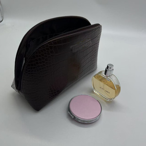 Bolsa de cosméticos personalizada Croc Pu marrón bolsa con cremallera de carcasa dura bolsa de maquillaje de viaje grande bolsa de tocador de cuero clásico - Product Image 3