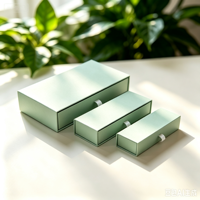 Boîte à bijoux personnalisée en carton vert herbe, avec revêtement nacré, carrée, avec cordon de serrage, boîte cadeau vierge
