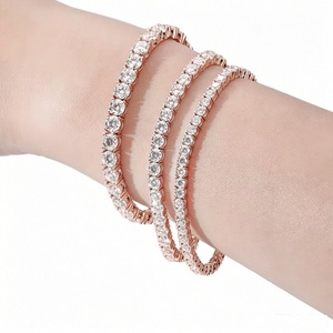 Bracelet tennis en or 18 carats avec moissanite VVS, bijoux de mode pour femmes et hommes - Product Image 2