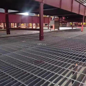 Panneaux de grille en acier galvanisé à chaud à <span class=keywords><strong>prix</strong></span> d'usine pour les caniveaux de drainage et la construction de bâtiments - Product Image 1