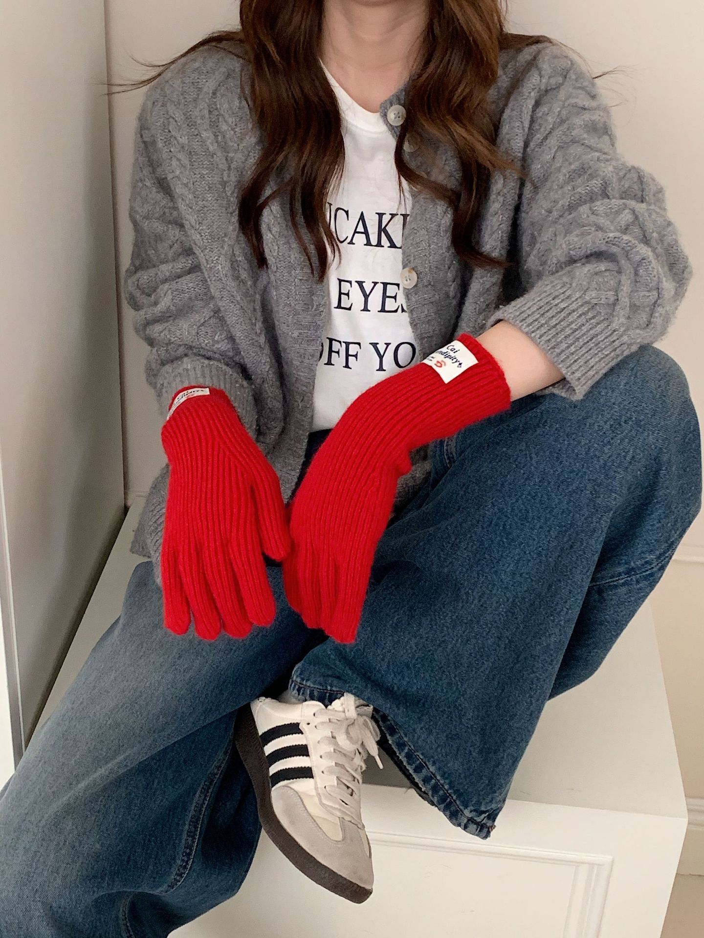 Red [with wool]]