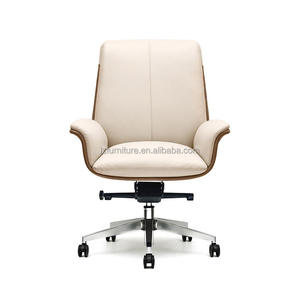 Chaise de bureau de luxe moderne et élégante de qualité supérieure, confortable, inclinable, multi-angles réglables, en cuir synthétique PU - Product Image 4