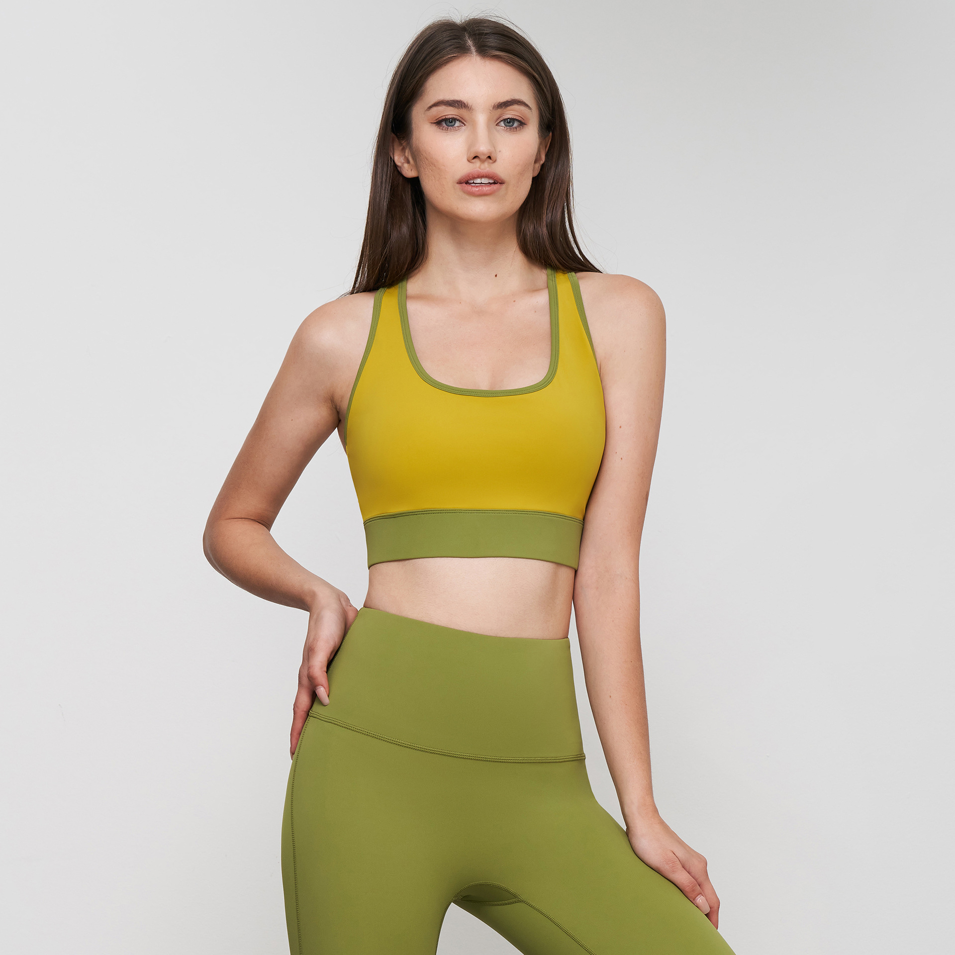 ขมิ้นชัน + มัทฉะกรีน