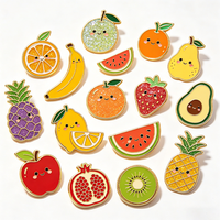 Épingles en émail personnalisées avec des animaux mignons de dessins animés, badges en métal kawaii pour chat et chien, pour la décoration des sacs à dos