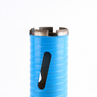 Foret diamanté à noyau sec/humide 63mm 450mm avec trous de refoulement de copeaux et fentes de refroidissement pour le perçage rapide du béton armé, de la brique et de la maçonnerie