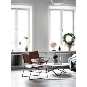 Fenêtre à battant en aluminium à faible entretien avec grande surface vitrée et poignée Euro, facile à utiliser pour les projets de rénovation d'appartements - Product Image 4