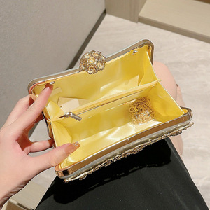 New Design Elegant Dinner Party <b>Clutch</b> Handbag Metal Handle Cosmetic Bag Women <b>Wedding</b> Bride Evening Bags - Product Image 3
