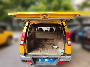 Furgoneta <span class=keywords><strong>Nissan</strong></span> Usada Tipo Caja con Cinco Asientos, Motor de Gasolina 2.4L, Transmisión Manual - Product Image 2