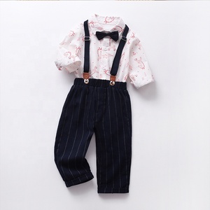 Ensemble deux pièces pour bébés garçons : chemise imprimée à manches longues et <span class=keywords><strong>pantalon</strong></span> à bretelles – Tenue habillée délicate pour le printemps et l'automne - Product Image 1