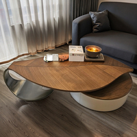 Table basse de salon en bois au design spécial en forme de feuille, luxe léger, style japonais Sabi Wabi, table basse en bois pour villa