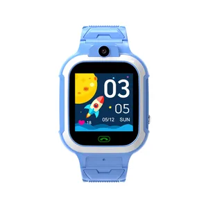 热销厂家直销4g儿童智能手表腕带语音通话实时跟踪IP67防水儿童智能手表