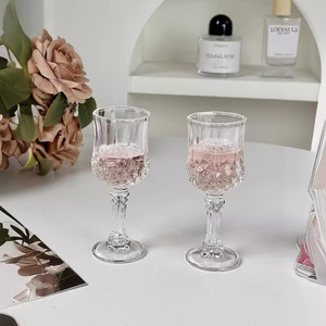 Copa <span class=keywords><strong>de</strong></span> <span class=keywords><strong>Vino</strong></span> Blanca Pequeña y Moderna con Tallo Alto, Linda Copa <span class=keywords><strong>de</strong></span> <span class=keywords><strong>Vino</strong></span> para el Hogar, Estilo Elegante para Chicas, Ambiente Sofisticado, Copa <span class=keywords><strong>de</strong></span> <span class=keywords><strong>Vino</strong></span> <span class=keywords><strong>Dulce</strong></span> - Product Image 2