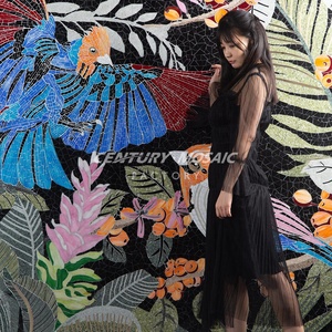 Mosaïque artistique murale en marbre avec fleurs et oiseaux colorés faits à la main, fabriquée en Thaïlande - Product Image 2