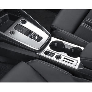 Panel de engranaje central para coche, accesorios de interior para <span class=keywords><strong>audi</strong></span> <span class=keywords><strong>a3</strong></span> 8y 2021 2022 2023, kit de consola de control elevador de ventana, modificación de fibra de carbono - Product Image 2