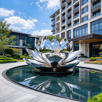 Sculpture de lotus en acier inoxydable 304 poli miroir sur mesure, grande fontaine d'eau extérieure, statue paysagère pour jardin et centre commercial