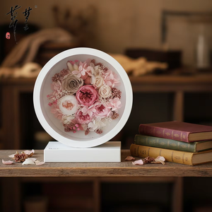 Décoration éco-responsable et durable pour la Saint-Valentin, avec un holly de mer (<span class=keywords><strong>Eryngium</strong></span> <span class=keywords><strong>Foetidum</strong></span>) préservé - Softdream - Product Image 1