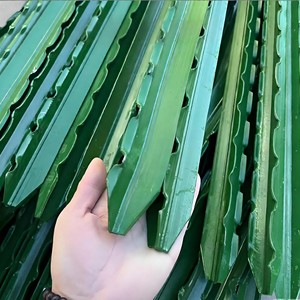 Poteaux de clôture en acier galvanisé vert durable, traités thermiquement, en forme d'étoile et en Y, pour pâturages, pelouses, enclos à bétail et jardins - Product Image 5