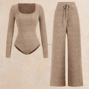 Conjuntos <span class=keywords><strong>de</strong></span> entrenamiento <span class=keywords><strong>de</strong></span> 2 piezas personalizados con pantalones <span class=keywords><strong>de</strong></span> canalé para mujer, <span class=keywords><strong>ropa</strong></span> <span class=keywords><strong>de</strong></span> invierno para damas - Product Image 3