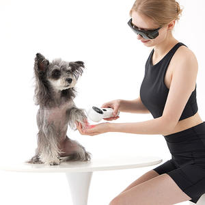 Dispositif portatif de physiothérapie de <span class=keywords><strong>laser</strong></span> de <span class=keywords><strong>machine</strong></span> de thérapie de <span class=keywords><strong>laser</strong></span> froid pour la rééducation chirurgicale d'animaux - Product Image 1