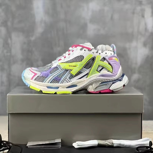 American style sports <b>shoes</b> with breathable thick soles, basketball-style casual <b>shoes</b>, luxurious brand walking <b>shoes</b> - Product Image 1