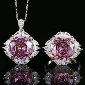 Ensemble collier et boucles d'oreilles vintage en cuivre plaqué or écologique avec zircon cubique vert 10-8MM, bijoux géométriques de mariage pour femmes - Product Image 3