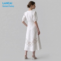 Robe midi élégante personnalisée pour femme et jeune fille, avec dentelle, col en V, manches bouffantes et design ajouré, vente en gros