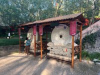 Machine de divination interactive I Ching, kiosque de vente avec pierre rotative et lumière LED, distribue des souvenirs personnalisés