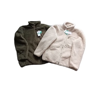 2025 <span class=keywords><strong>pas</strong></span> <span class=keywords><strong>cher</strong></span> prix personnalisé hiver épais chaud à manches longues course coupe régulière hommes entraînement sport Sherpa <span class=keywords><strong>polaire</strong></span> <span class=keywords><strong>veste</strong></span> hommes - Product Image 1