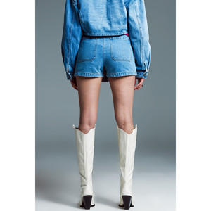 Mini-short cargo en denim avec boutonnage avant, délavage clair - Product Image 3