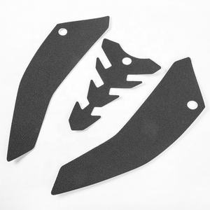 XXUN autocollant de protection du réservoir d'essence de moto pour Suzuki GSXS <span class=keywords><strong>750</strong></span> <span class=keywords><strong>GSX</strong></span>-<span class=keywords><strong>S</strong></span> <span class=keywords><strong>750</strong></span> 2017 <span class=keywords><strong>2018</strong></span> 2019 2020 2021 GSXS <span class=keywords><strong>750</strong></span> Z - Product Image 4