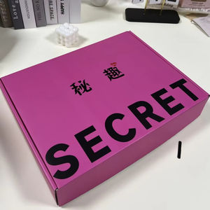 Boîtes <span class=keywords><strong>d</strong></span>'emballage personnalisées pour vêtements, logo personnalisé pour les boîtes <span class=keywords><strong>d</strong></span>'expédition de vêtements et les boîtes en carton ondulé pour l'emballage de vêtements - Product Image 1