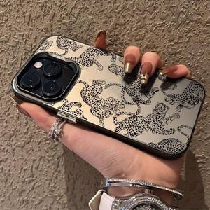 Nuova Cover per iPhone 17 16 15 14 Pro Max con Motivo Leopardo Selvaggio Pantera Nera a Schermo Intero e Protezione Lente con Foro Ampio - Product Image 3