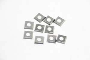 30 °   Lame en carbure de tungstène réversible multi-éclats 14*14*2mm pour le bois, anti-éclatement, fournie directement par l'usine - Product Image 4