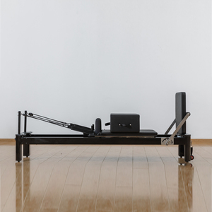 Reformer <span class=keywords><strong>de</strong></span> Pilates professionnel en aluminium avec barre <span class=keywords><strong>de</strong></span> poussée à 7 positions, adapté à l'entraînement quotidien et en studio - Product Image 6