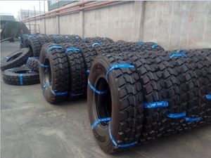 Chaoyang Shuangqian Fengshen 11r225 <span class=keywords><strong>pneu</strong></span> de camion <span class=keywords><strong>semi</strong></span>-<span class=keywords><strong>remorque</strong></span> nouveau 12r225 1200 295 <span class=keywords><strong>pneu</strong></span> sous vide pour camion - Product Image 3