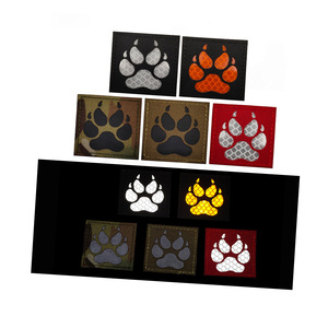 5 màu sắc phản chiếu <span class=keywords><strong>K9</strong></span> Dog Paw chiến thuật tinh thần vá với móc vòng lặp Fastener - Product Image 1