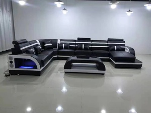 Juego de Sofás Seccionales de Diseño Europeo Moderno en Cuero Sintético con Luz LED y Relleno de Esponja para Salas de Estar de Apartamentos y Villas - Product Image 5