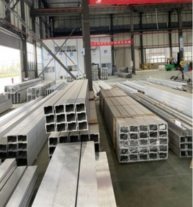 Panel de Encofrado Reutilizable de Aluminio de Alta Resistencia con Instalación Rápida para la Construcción Residencial de Hormigón (Plateado) - Product Image 6