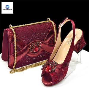 Ensemble de chaussures et sacs de luxe pour femmes en gros – Talons hauts italiens et sacs à main assortis pour femmes avec chaussures compensées - Product Image 6
