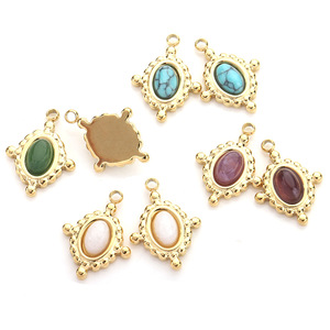 Colgante de piedra natural vintage de forma ovalada con incrustaciones de piedras preciosas para la fabricación de joyas H1424 - Product Image 5