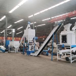 Máy Xay Thức Ăn Gia Cầm Động Vật Gia Cầm 3-5 Tấn Chất Lượng Cao Máy Làm Viên Thức Ăn Cho Cá Máy Giá Dây Chuyền Sản Xuất Thức Ăn Cho Gà Để Bán - Product Image 1