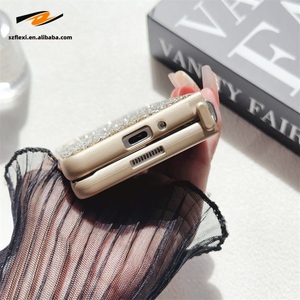 Étui de téléphone Flash scintillant de luxe haut de gamme pour <span class=keywords><strong>Samsung</strong></span> ZFlip <span class=keywords><strong>Zfold</strong></span> <span class=keywords><strong>3</strong></span> 4 5 PC étui de Protection antichute tout compris - Product Image 3